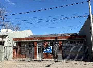 CRI-CRI-84360_2 · Casa 8 Ambientes 3 Dorm.. | Italia Al 1700