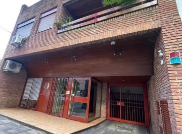 rs:x0vkwwmpemutn1gbcehrmsl4 · Alquiler Departamento 2 Ambientes con Cochera Centro de Martinez