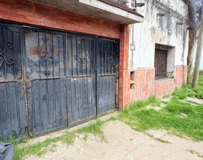 Casa · 100m² · 2 Ambientes · 1 Cochera