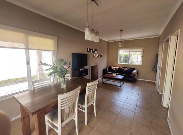 Casa · 91m² · 4 Ambientes · 2 Cocheras