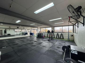 Local comercial · 400m² · Venta de 4 Locales Comerciales en Carrodilla