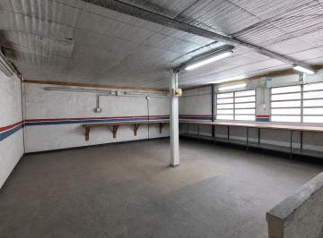 Bodega-Galpón · 117m² · Venta Lanús Galpón 117 m² Planta Libre 2 Baños