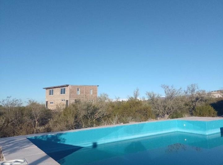 Casa · 213m² · 4 Ambientes · 1 Cochera