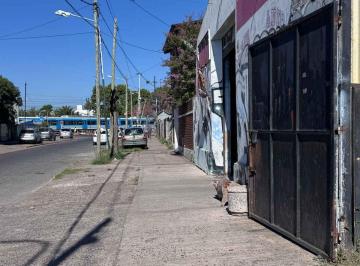 Terreno · 300m² · Venta Lote Comercial con Galpón Estación de Merlo