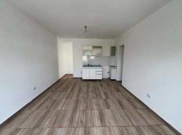 Departamento · 35m² · 2 Ambientes · Departamento 2 Amb Luminoso Haedo Frente Apto Créd