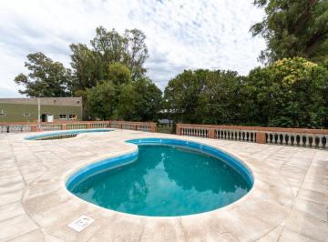 Quinta vacacional · 972m² · 2 Dormitorios · 3 Cocheras · Quinta y Salon de Eventos en Venta Cnel. Dominguez