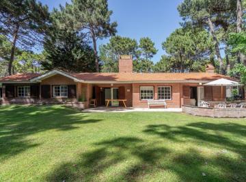 Casa de 4 ambientes, Pinamar · Casa en Alquiler Pinamar Norte