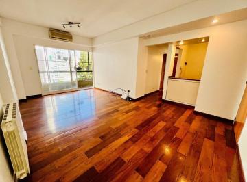 Departamento · 44m² · 2 Ambientes · 1 Cochera · Venta Depto 2 Amb Balcon Corrido Cochera Belgrano