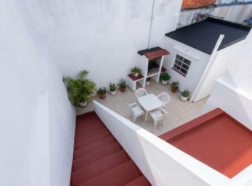 Casa · 80m² · 3 Ambientes · Venta Casa 3 Amb con Patio y Terraza en Lanús Este