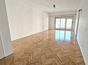 Departamento · 107m² · 5 Ambientes · 1 Cochera · Alquiler Departamento 5 Amb Las Cañitas Cochera