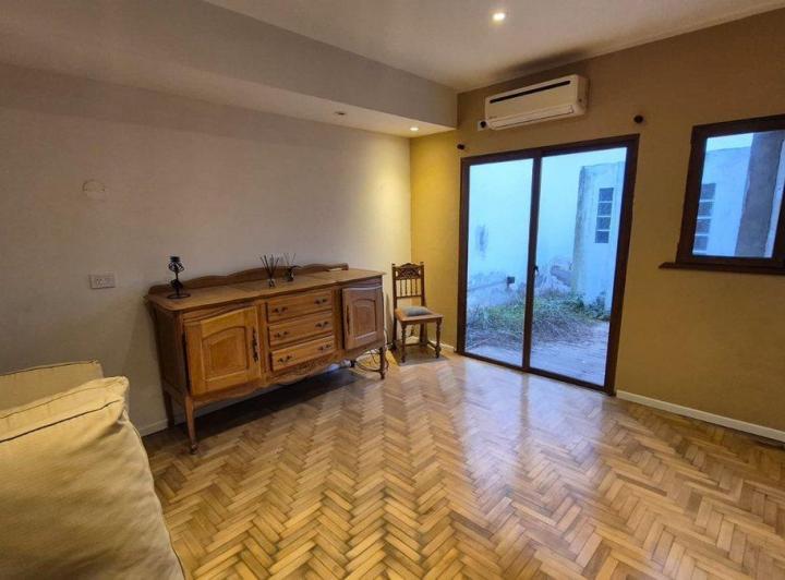 Casa · 100m² · 4 Ambientes · 1 Cochera