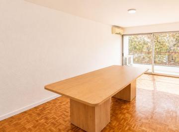 Departamento · 76m² · 4 Ambientes · Vende Apartamento Pocitos 3 Dorm 2baños y Balcones