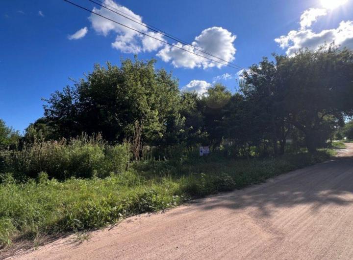 Terreno · 645m²