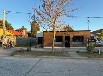 Casa · 98m² · 3 Ambientes · Venta casa con local humboldt