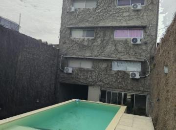 Departamento · 80m² · 4 Ambientes · 1 Cochera · Se Alquila Departamento en Alberdi