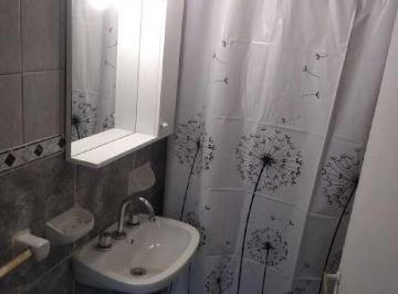 BAÑO · Alquiler Casa