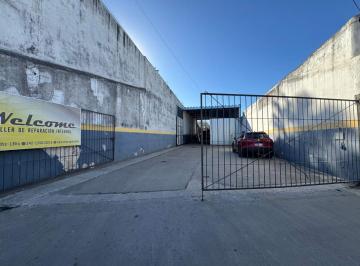 Bodega-Galpón · 263m² · Gran Galpon Sobre Importante Av
