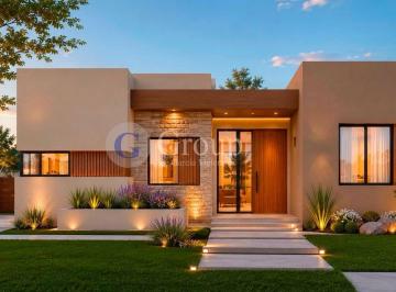 Casa · 162m² · 5 Ambientes · 1 Cochera · Casa Chalet en Venta en Santa Sofía, Pilar del Este, Pilar