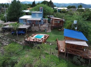 Casa · 119m² · 5 Ambientes · 4 Cocheras · Venta Complejo de 3 Cabañas en Valle Hermoso
