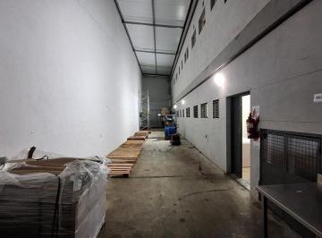 Depósito · 464m² · Venta Depósito con Oficinas Fisherton