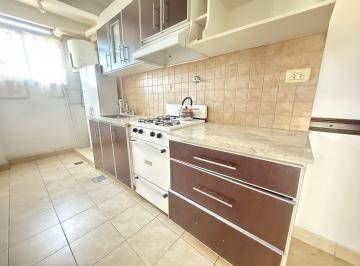 Departamento · 75m² · 3 Ambientes · 1 Cochera · Departamento en Alquiler de 3 Ambientes con Cochera