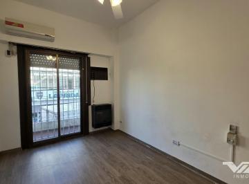 PH · 80m² · 4 Ambientes · En Alquiler, PH 4 Ambientes con Balcon, Primer Piso, Villa Martelli.
