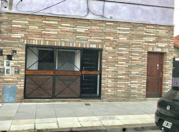 PH de 2 ambientes, San Isidro · PH 2 Ambientes Sin Expensas a 5 Cuadras Avda con 2 Patios