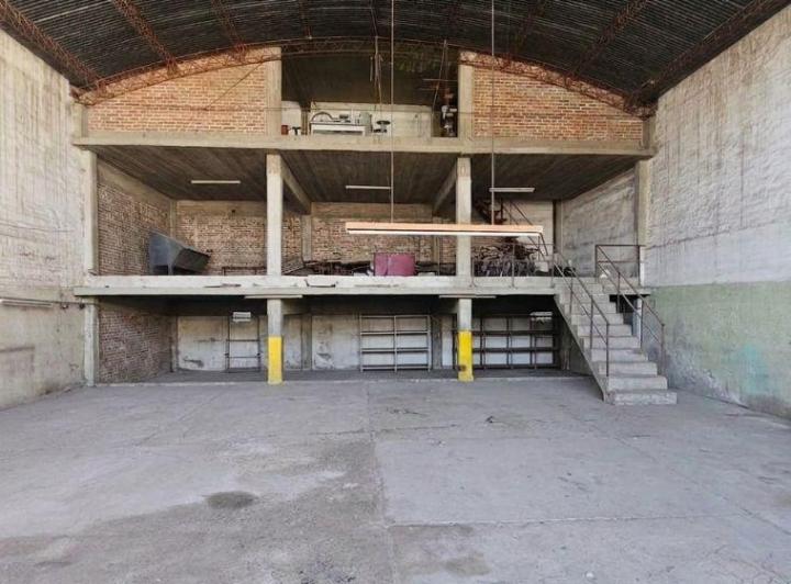 Bodega-Galpón · 300m² · 1 Ambiente