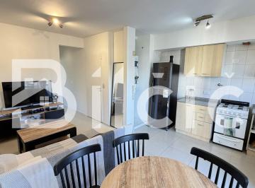 Departamento · 35m² · 2 Ambientes · 1 Cochera · Departamento en Lanús Este
