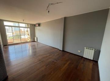 Departamento · 85m² · 4 Ambientes · 1 Cochera · Departamento de 2 Dorm. con Comodín Cochera y Balcón en Alquiler Rosario Cerca de Bv Oroño