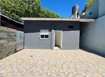 Casa · 100m² · 3 Ambientes · Casa Tipo PH Al Frente a La Venta en San Fernando