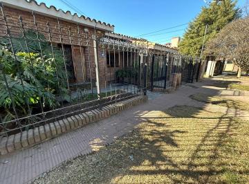 Foto · Se Alquila Casa 2 Dorm B° Residencial Olivos!