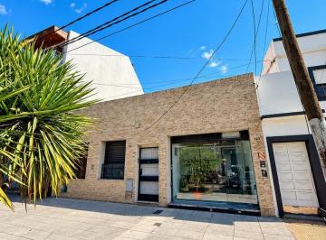 Local comercial · 28m² · Local en Alquiler Sobre Av