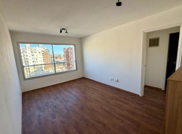 Departamento · 42m² · 2 Ambientes · Alquiler 1 Dorm, Piso Alto Al Frente Pocitos