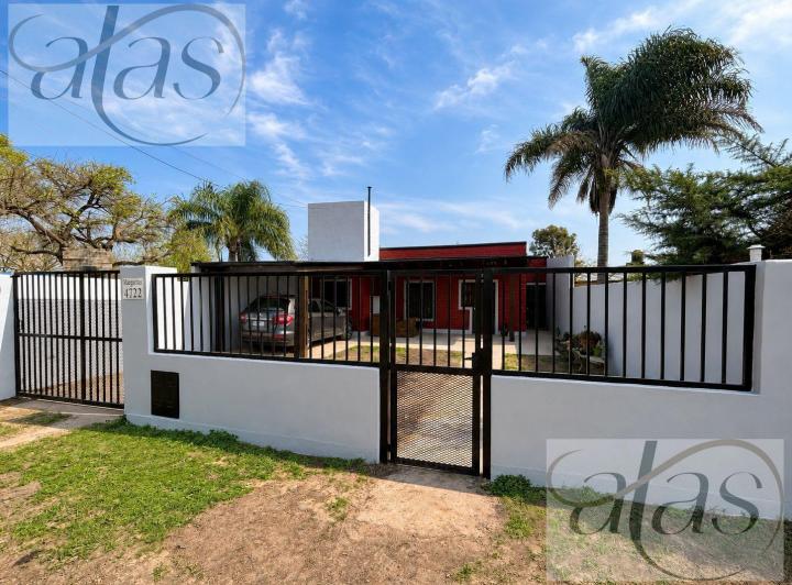 Casa · 317m² · 2 Dormitorios · 1 Cochera