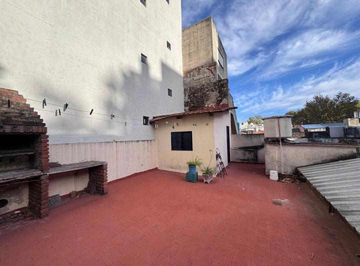 Casa · 127m² · 4 Ambientes · 1 Cochera