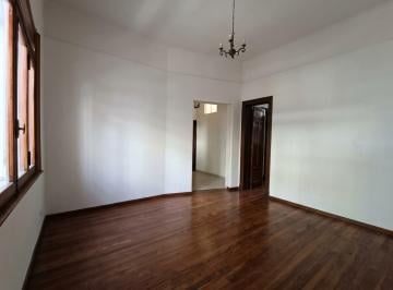 PH · 55m² · 2 Ambientes · Departamento PH en Venta en Caballito, Capital Federal, Buenos Aires
