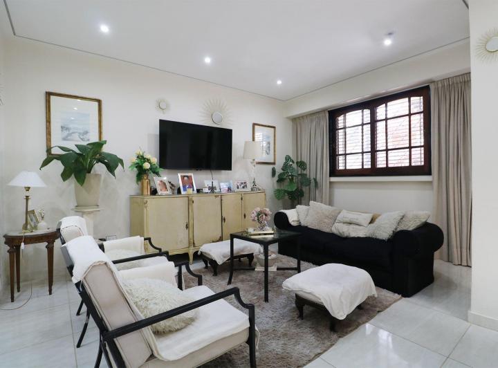 PH · 150m² · 5 Ambientes · 1 Cochera