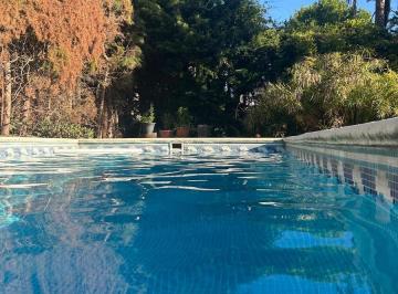 Casa · 270m² · 7 Ambientes · 6 Cocheras · Pilar Galapagos Alquiler Fin de Año - Enero U$d 4.800.
