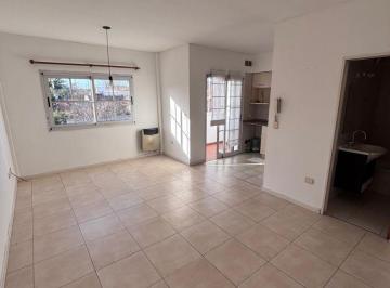 Departamento de 1 ambiente, Almirante Brown · Departamento de 30 m² - Alquiler en Adrogué