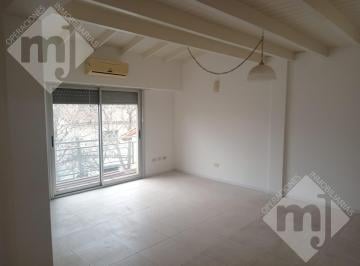 Departamento · 42m² · 3 Ambientes · Departamento en Beccar - Vias/rolon