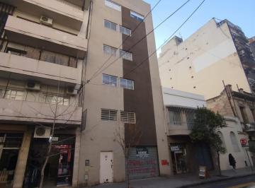 Terreno · 691m² · Edificio de Deposito en El Corazón del Barrio de Once