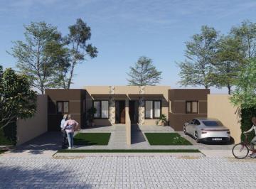 Casa de 3 ambientes, Luzuriaga · Venta Moderna Casa a Estrenar | Luzuriaga, Maipú (Cercano a Club Regatas)