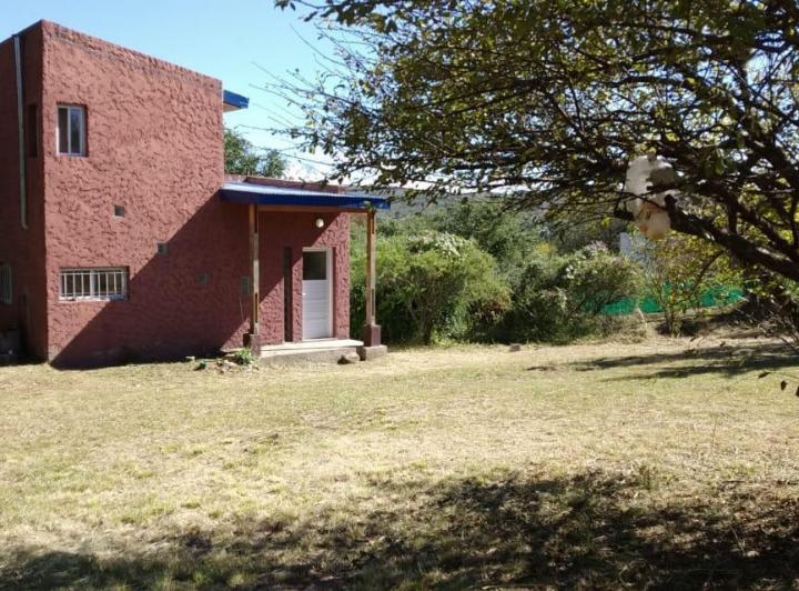 Casa · 47m² · 2 Ambientes · 2 Cocheras