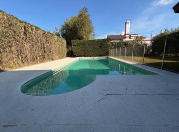 Casa · 450m² · 5 Ambientes · 2 Cocheras · Casa en Country Golf "El Sosiego" - 4 Dorm. - Amplio Jardin y Pileta