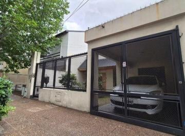 Casa · 155m² · 5 Ambientes · 1 Cochera · Casa en Venta en Santos Lugares, Tres de Febrero, G. B. a. Zona Oeste