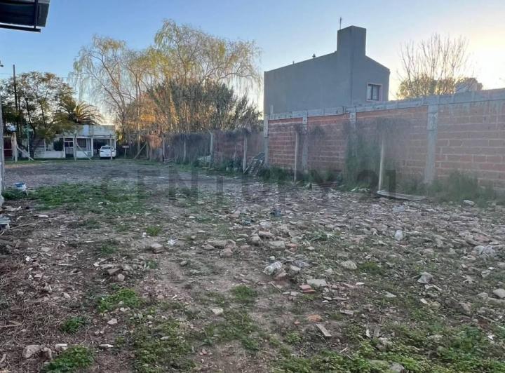 Terreno · 350m²