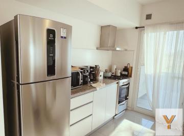 Casa · 160m² · 4 Ambientes · Casa en Venta - 3 Dorm. 3 Baños - 1000 m - Coronel Brandsen