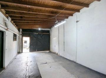 Bodega-Galpón · 145m² · Galpon Deposito en Venta Comercial Tres de Febrero