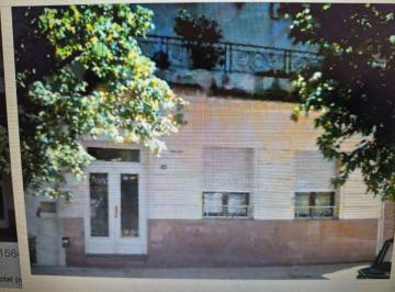PH de 2 ambientes, Parque Chas · PH en Alquiler 2 Amb. con Patio Sin Expensas